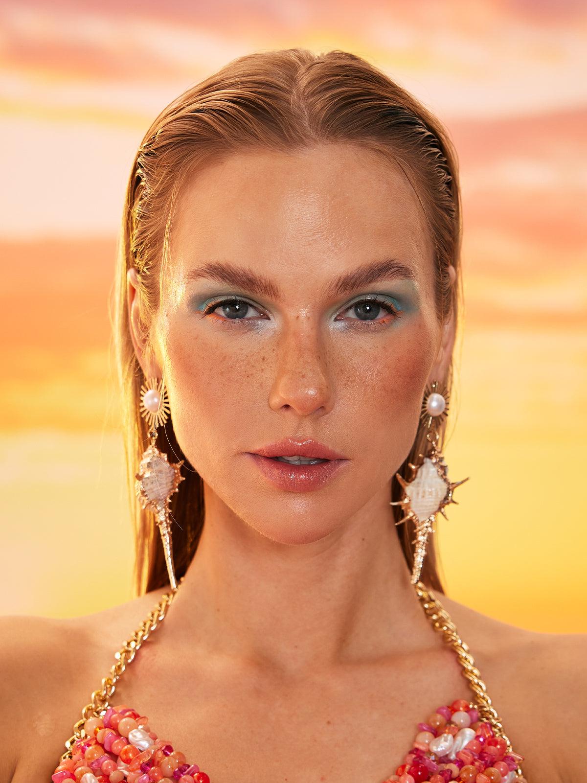 Hoshi Pearl Conch Earrings