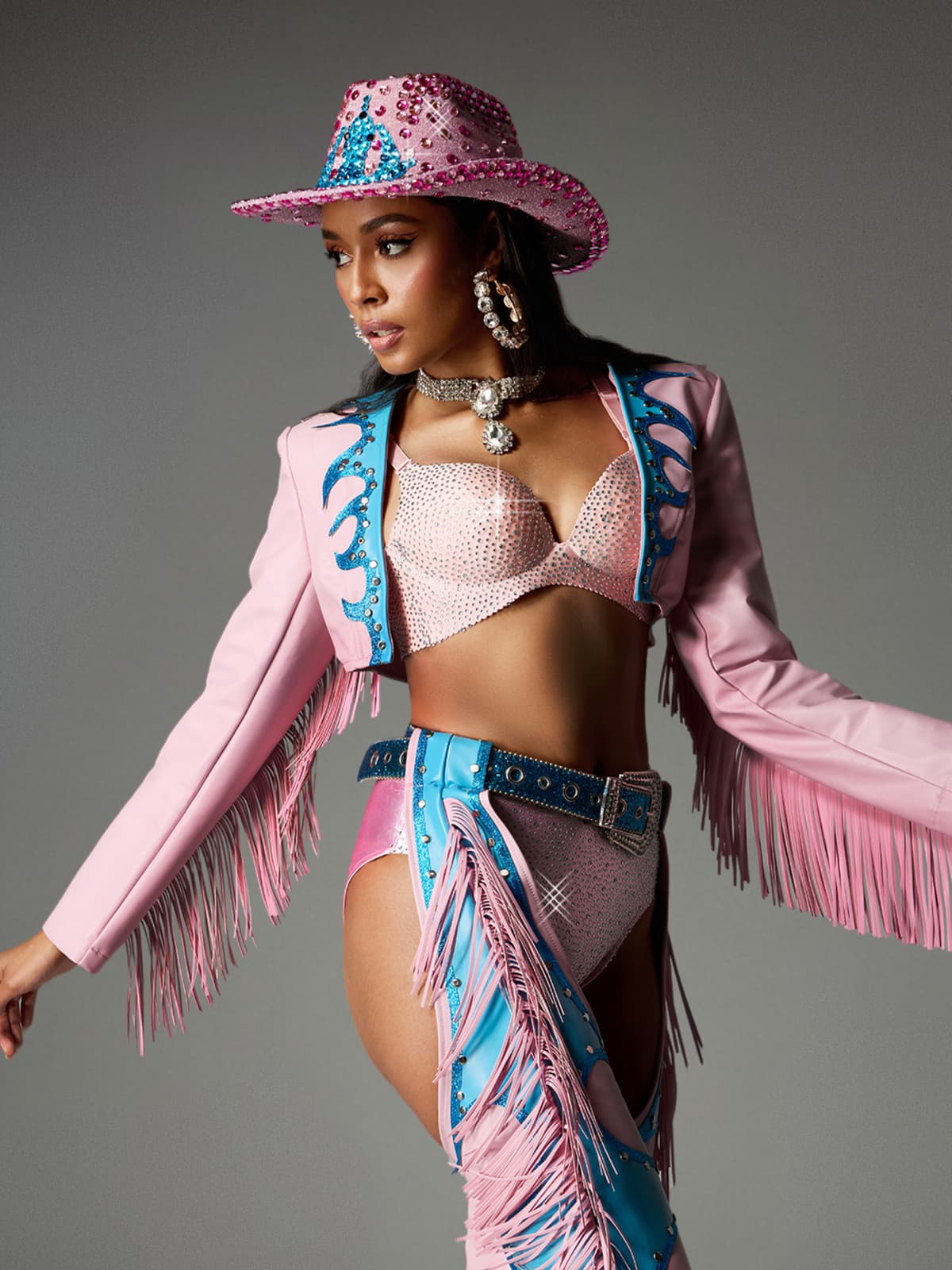 Cyrviel Fringe Cowgirl Outfit In Pink
