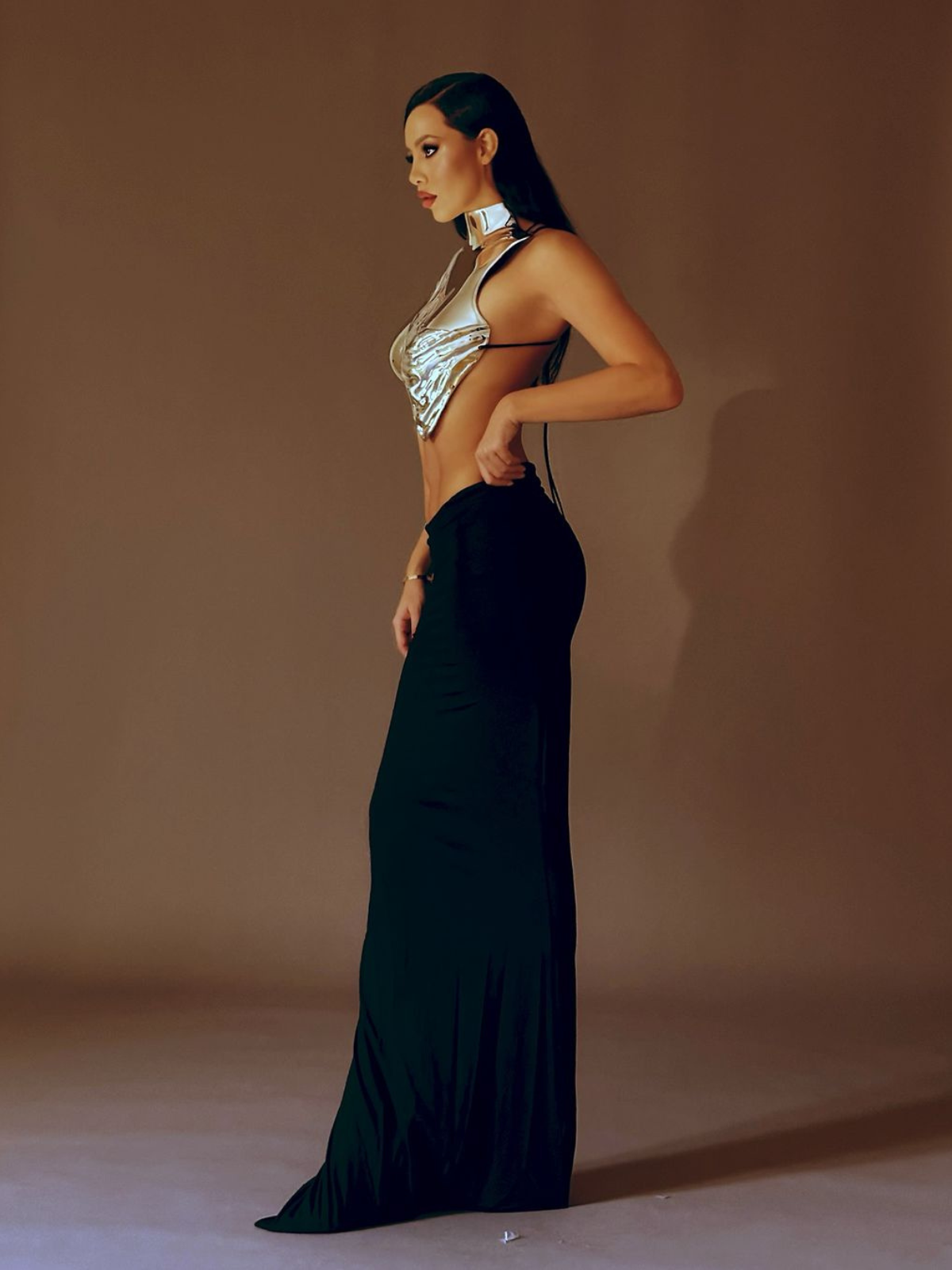 Kari Sleeveless Drapery Armor Top In Silver