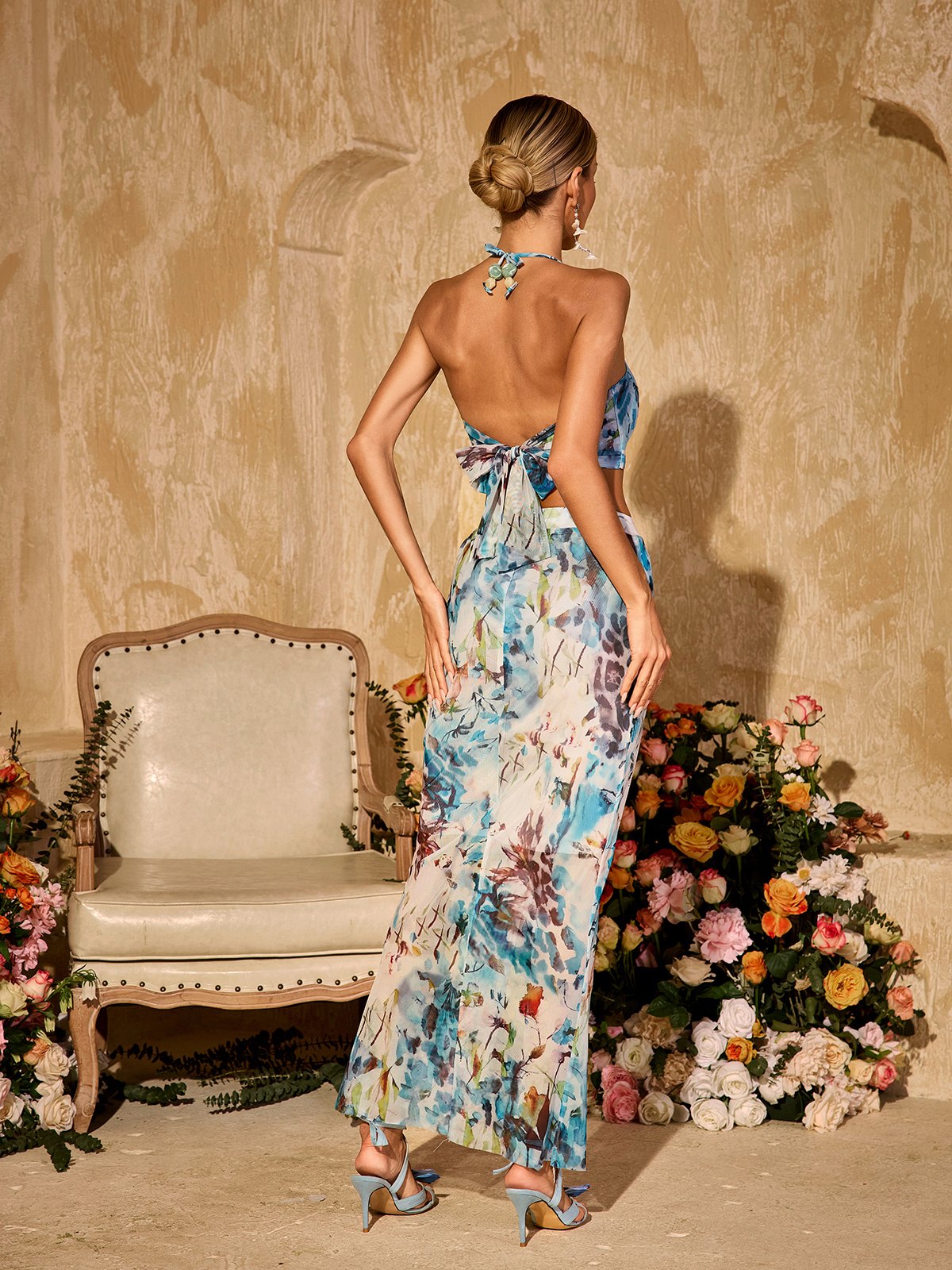 Ulyxar Halterneck Floral Maxi Dress