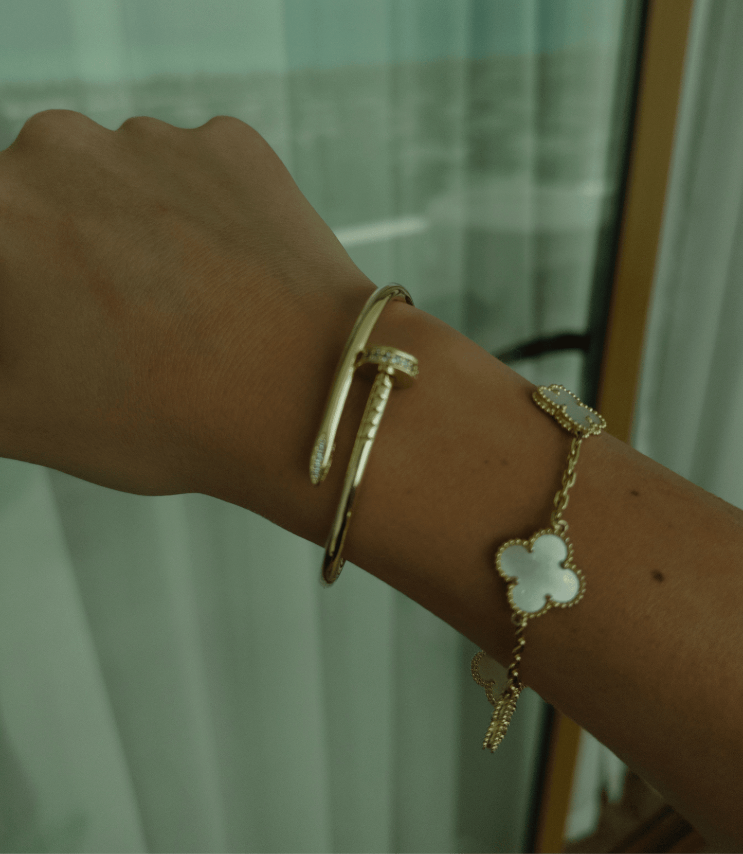 CT Nail Bracelet Luxury Gold