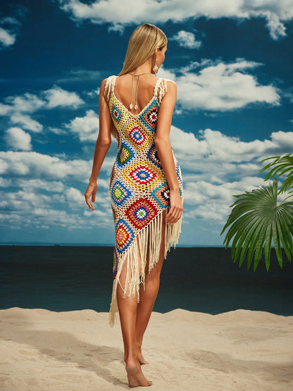 Belva Spaghetti Knitted Fringe Midi Dress