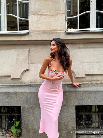 Gentry Flower Embroidered Maxi Dress