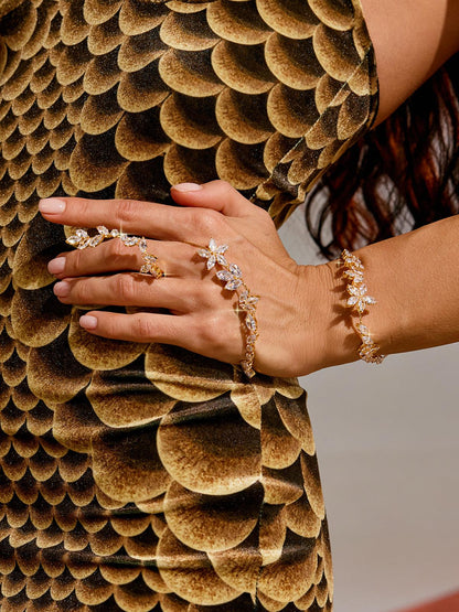 Gumpa Crystal Metal Bracelet