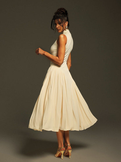 Thota Sleeveless Ruced Midi Dress