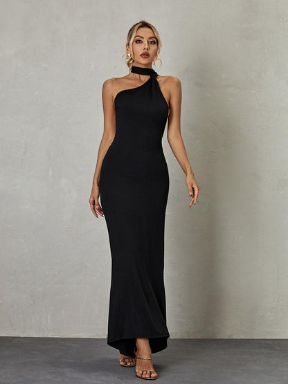 Toula Backless Maxi Dress In Black